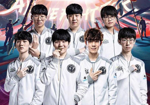 了运动员在 了运动员在